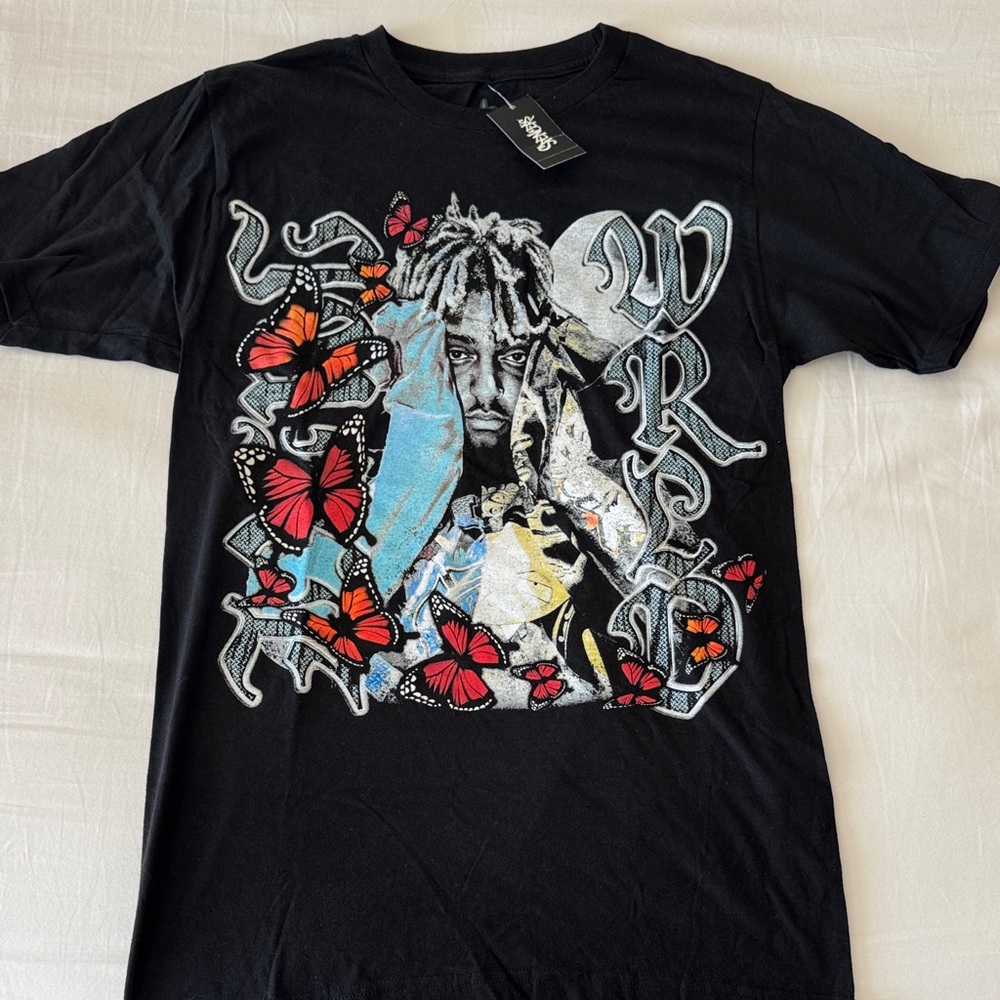Spencer’s Bundle Size S of 5 Music Artist/Band Graphic T-Shirts